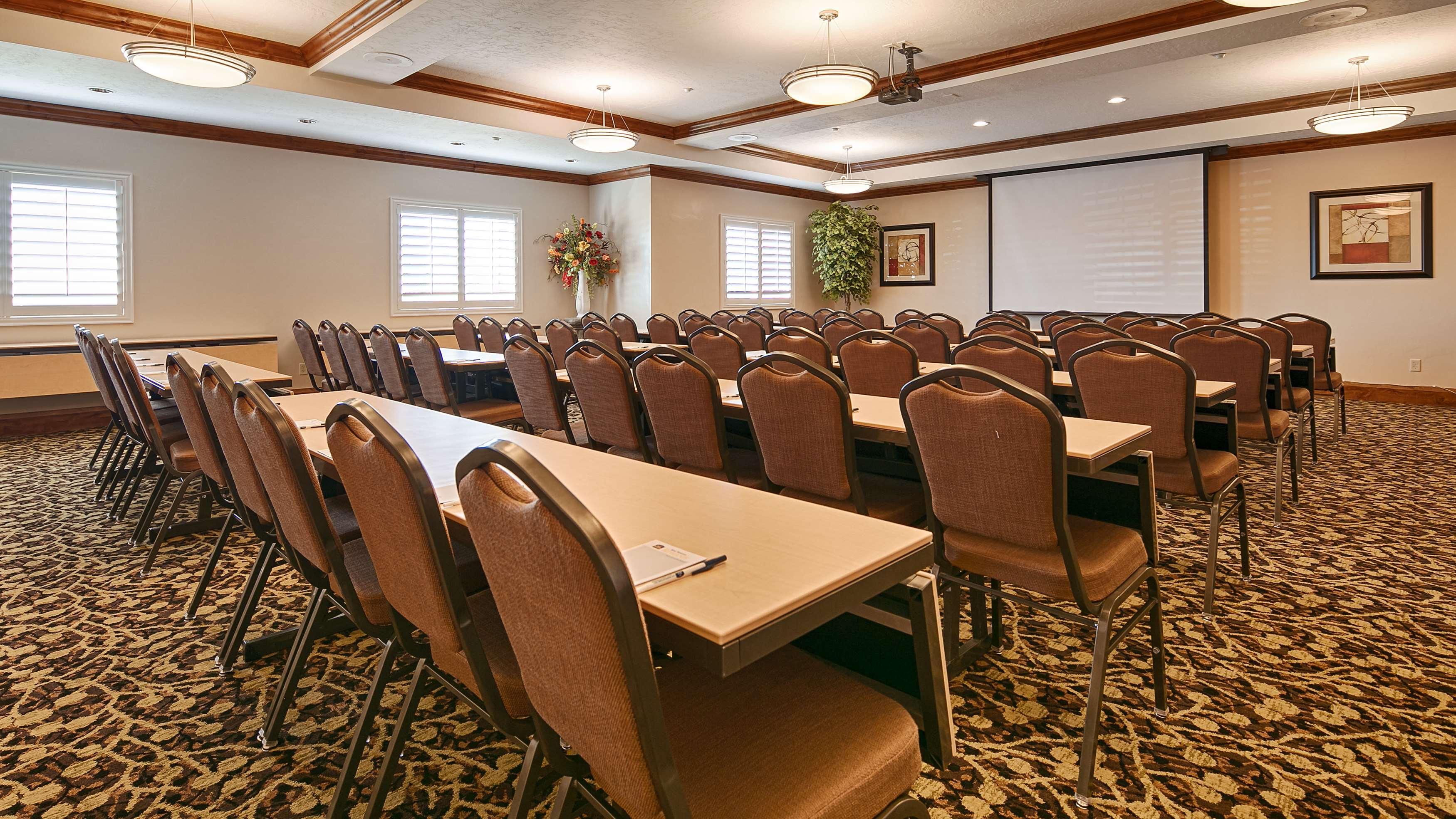 Best Western Plus Landmark Hotel Ballard Екстериор снимка