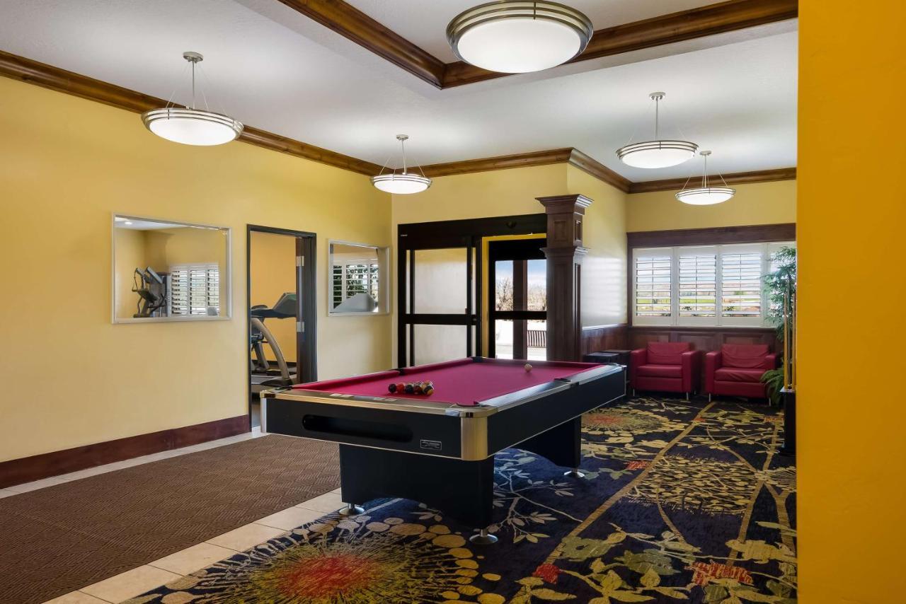 Best Western Plus Landmark Hotel Ballard Екстериор снимка